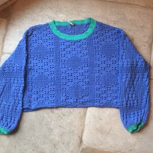 Free People 🌺 Crochet Crop Sweater Size Medium